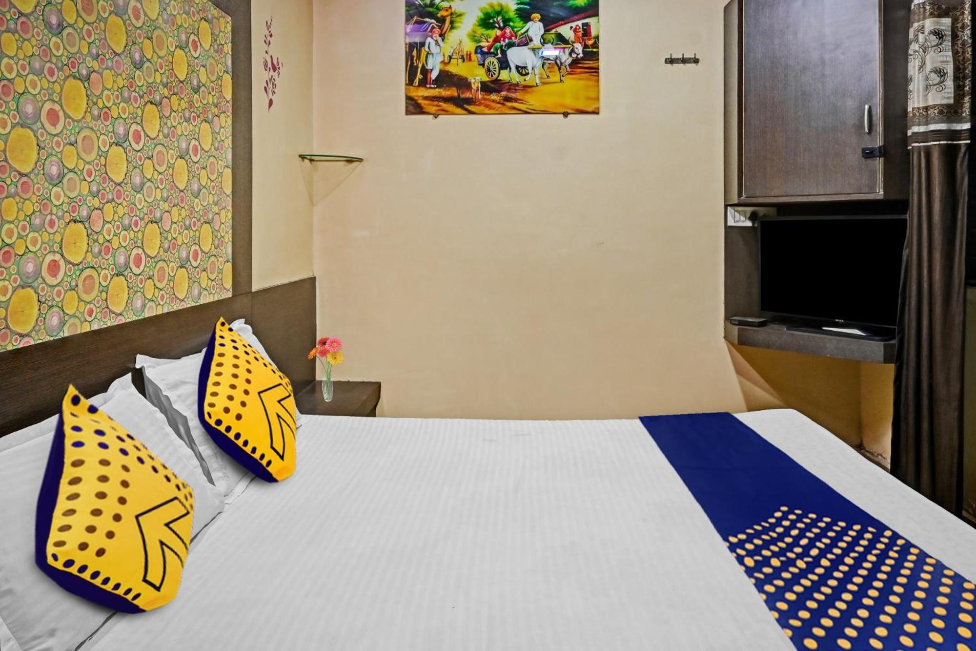 Hotel O Sai Leela Residency Chalisgaon Exterior photo