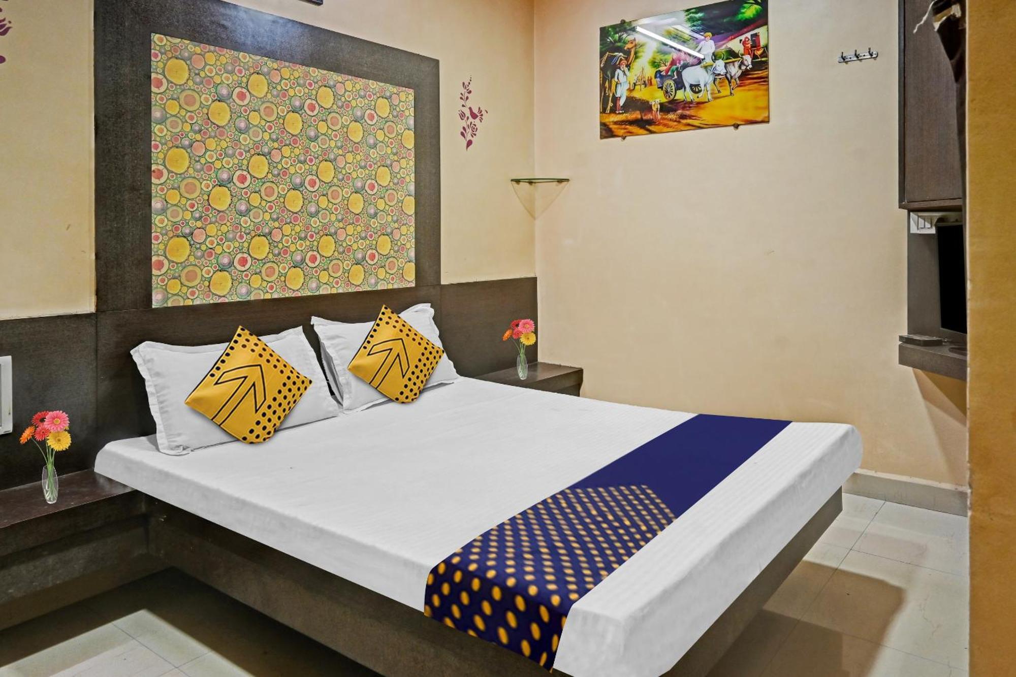 Hotel O Sai Leela Residency Chalisgaon Exterior photo